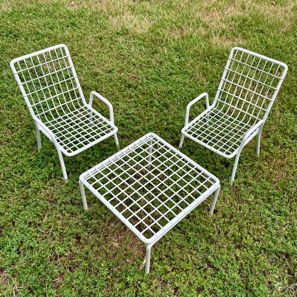 Vintage Emu Metal Stackable Patio Chairs Table Salesman/Doll Sample Set